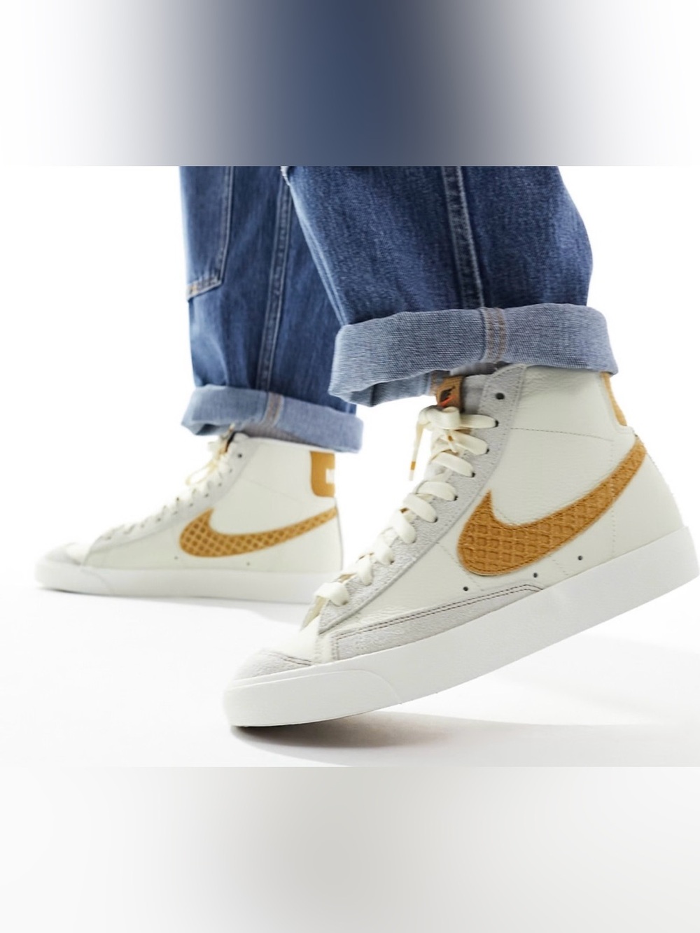 Nike Blazer Mid 77 Vintage Waffle Coconut Milk Men Size 8 Sneakers Used Like New